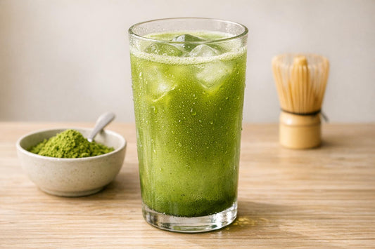 Cold Brew Matcha: Rezept, Geschmack, Koffein – kurz erklärt